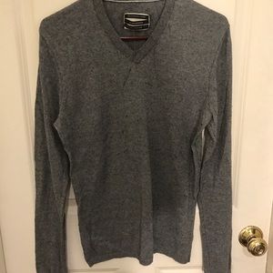 CLUB MONACO gray cashmere blend sweater